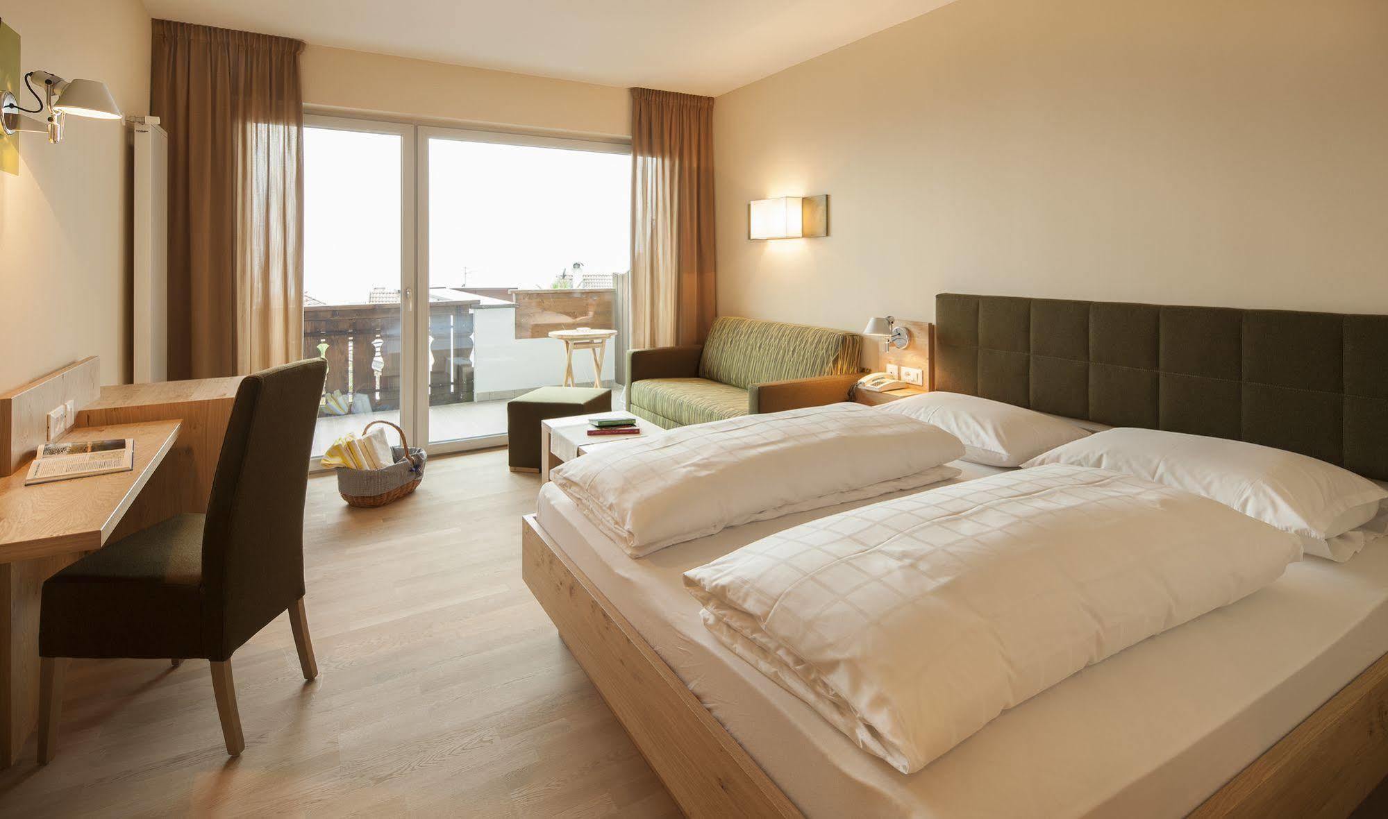 Hilburger Hotel Schenna Extérieur photo